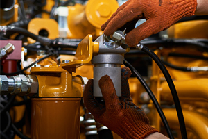 Troubleshooting Leaks: Fixing a Port End Connection Issue