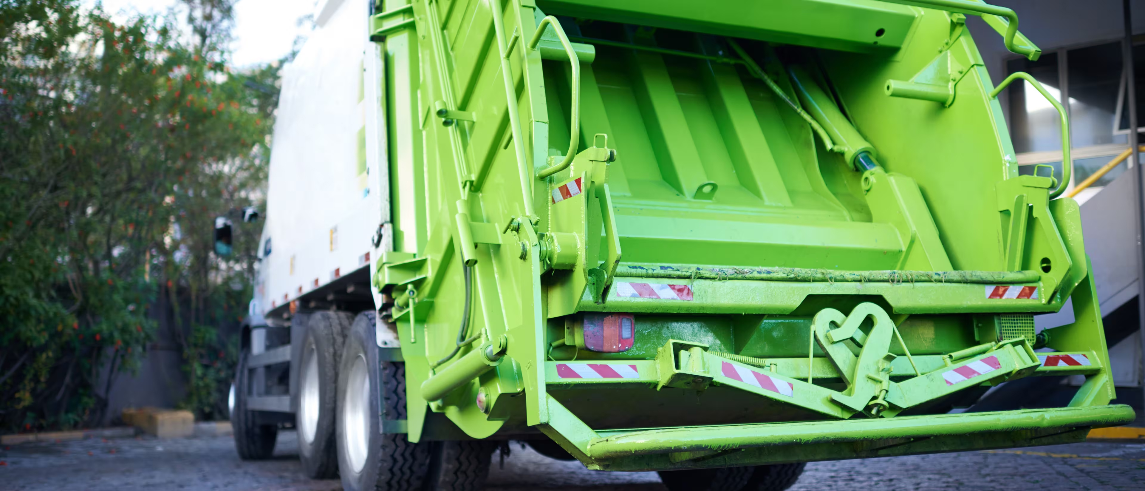 Electrification in the Refuse Truck Industry