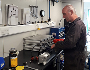 Bespoke Parker Pneumatic Cylinders 